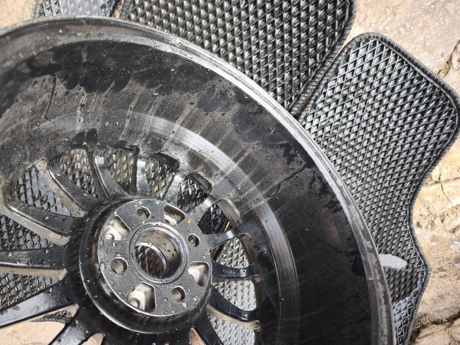 Диск OZ Superturismo GT 15/4*100  1 штук