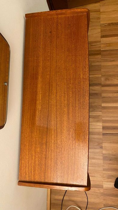 Mała duńska komoda 4 szuflady + lustro gratis