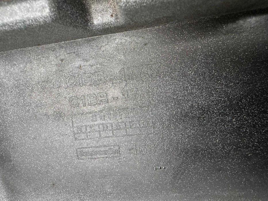Ford Fiesta Mk7 lift 13-17 zderzak przedni przód cały orginał