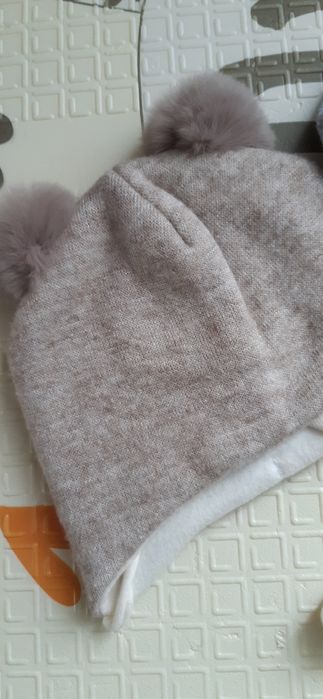 Шапочки до рочку(можна і до 1,5)Ціна за три