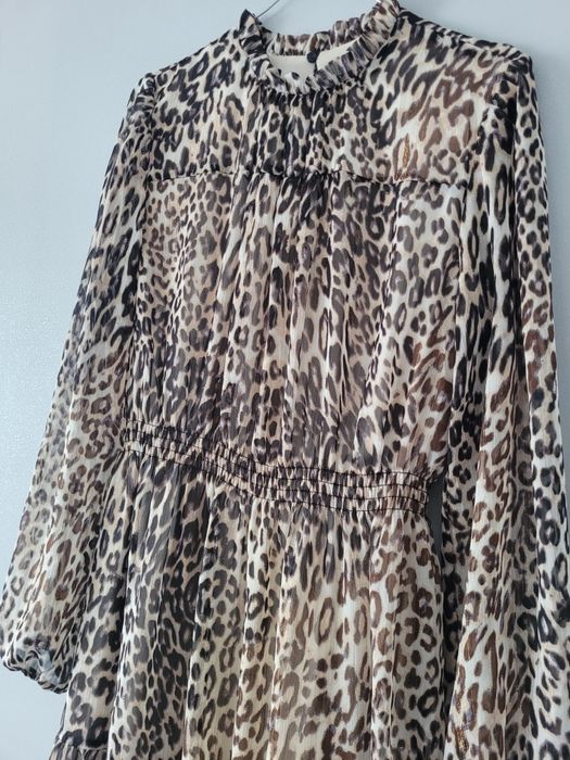 Sukienka Reserved 40