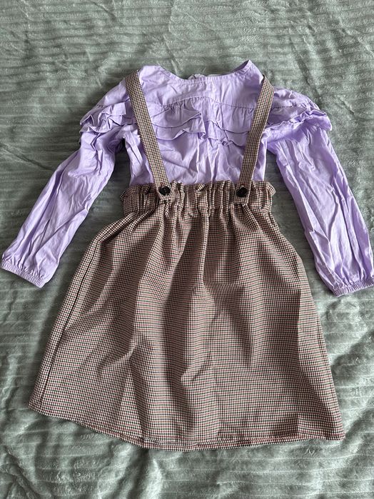 Шкільна форма для дівчинки