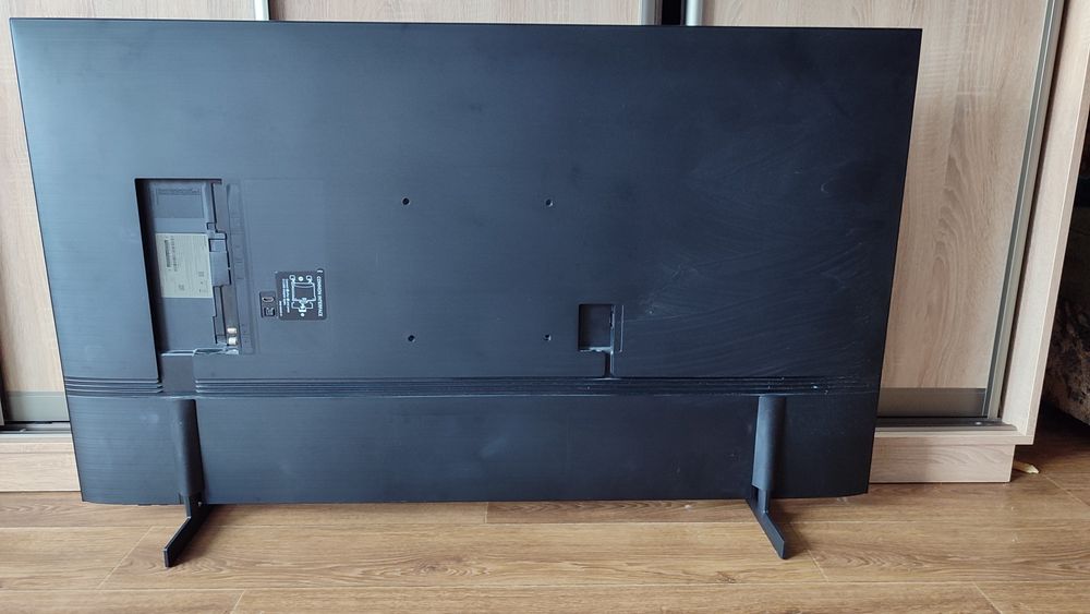 Телевізор Samsung 55 ударений екран