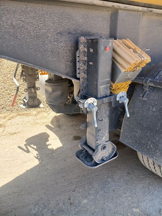 Продам напівпричіпи в хорошому стані