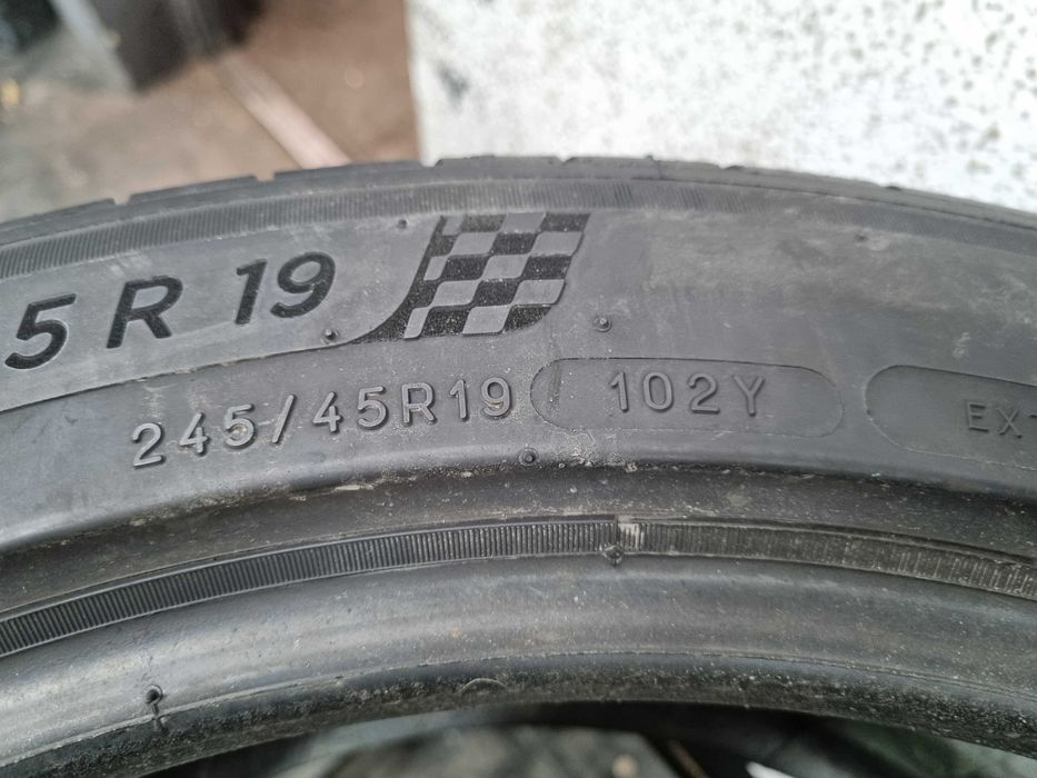 245/45/19 102Y Michelin Pilot Sport 4 A0 D.0822