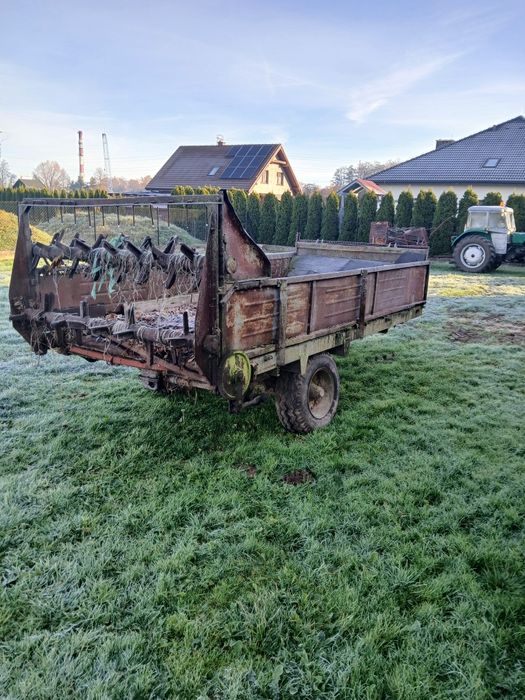 Rozrzutnik obornika...