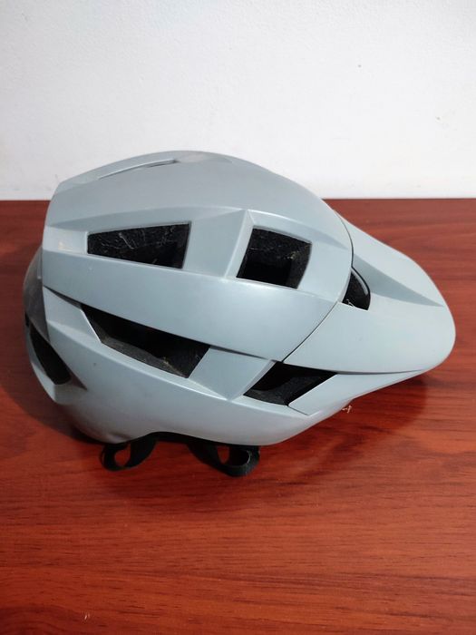 Capacete Bell spark(negociável)