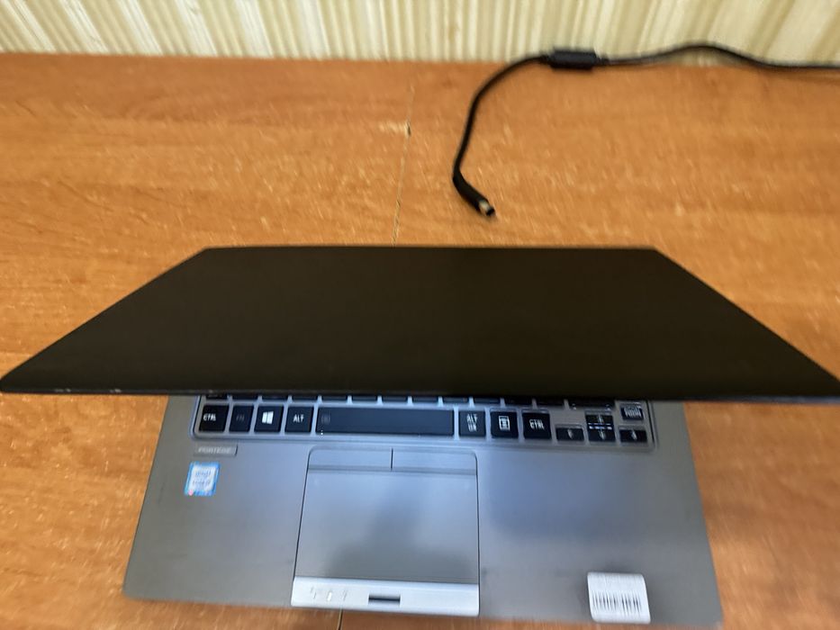 Ноутбук Toshiba Z30-C core i7 6 gen fulhd ips
