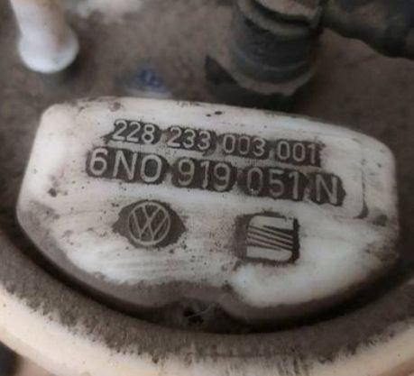 BOMBA / BÓIA DE COMBUSTIVEL VOLKSWAGEN POLO 1.0i 6N0919051N