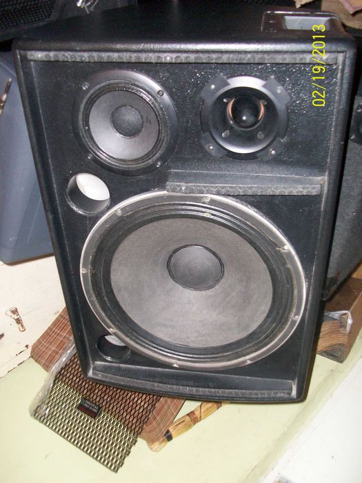 Колонки 3-х смугові  350вт 8 ом