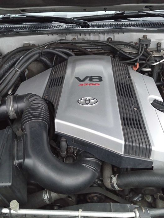 Toyota Land Cruiser 100