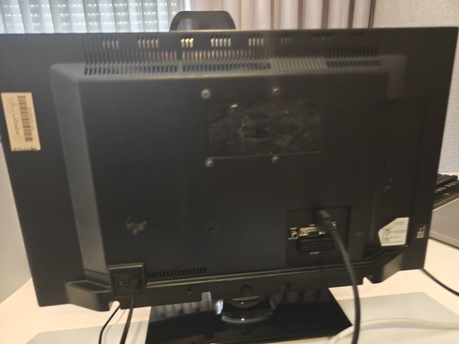 Monitor Philips com comando