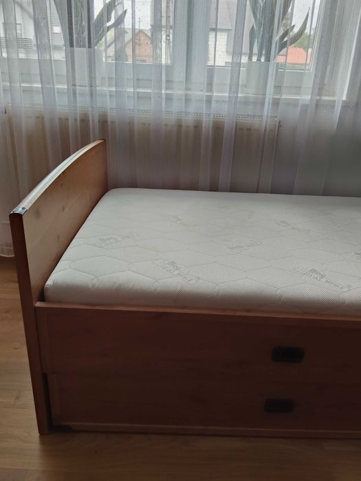 Łóżko pojedyncze 90x200