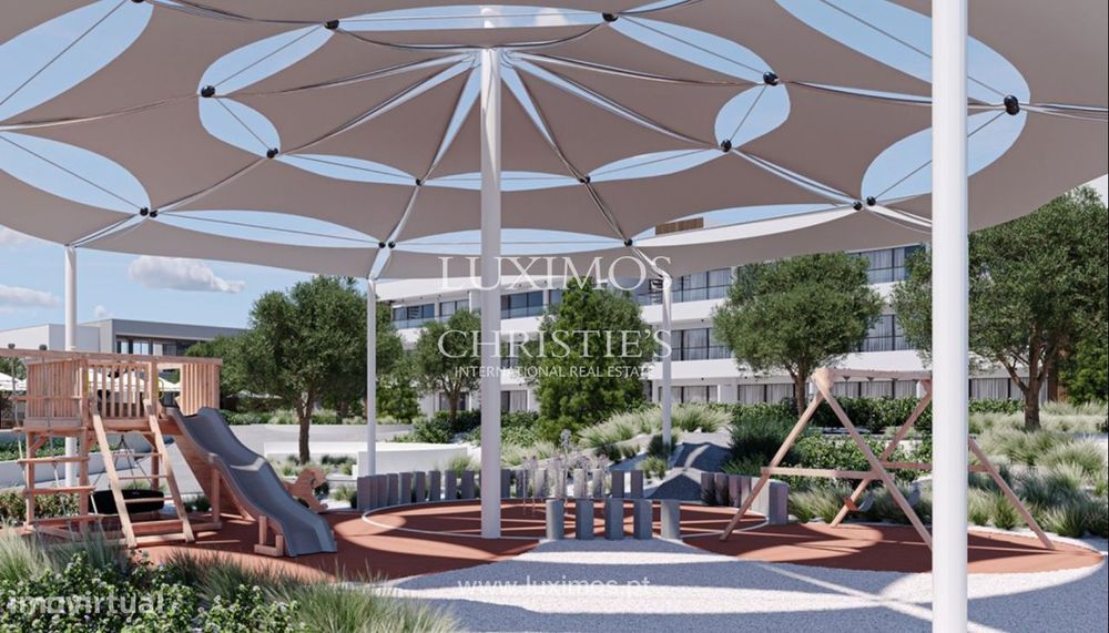 Apartamento T0 mobilado à venda no The Court em Carvoeiro, Algarve