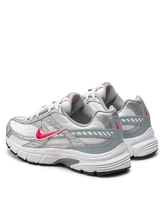 Кроссовки женские демисезонные Nike INITIATOR