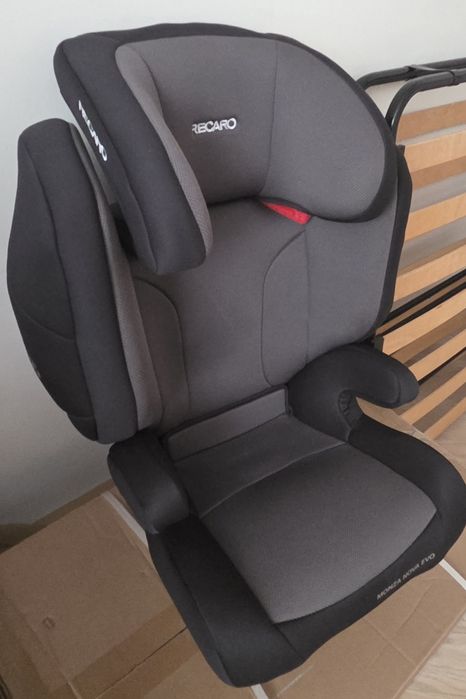 Автокрісло Recaro Monza Nova EVO