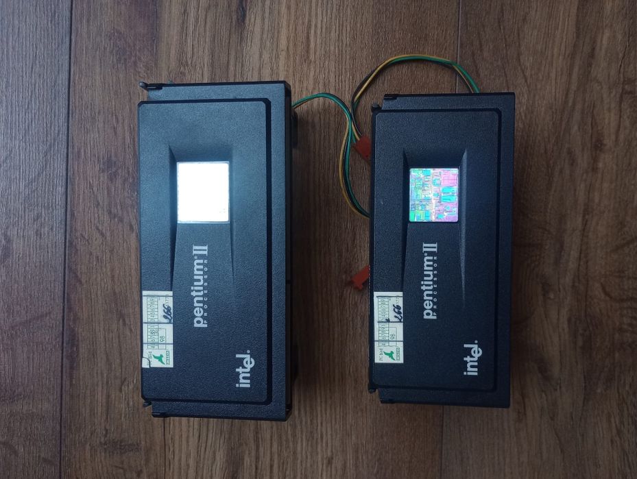 Procesory Intel pentium II 266 MHz