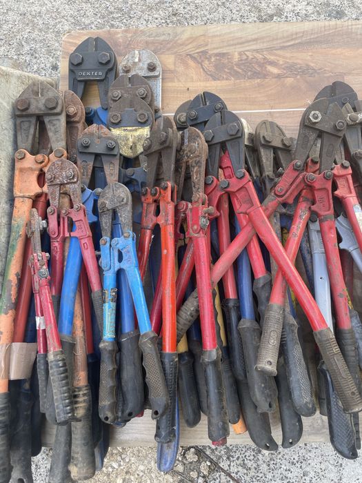 Lote de 40 tesouras de vários tamanhos