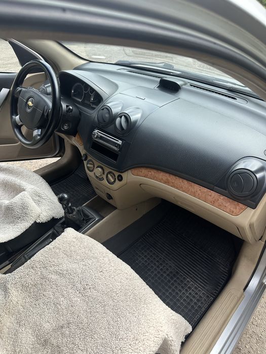 Chevrolet aveo хетчбек