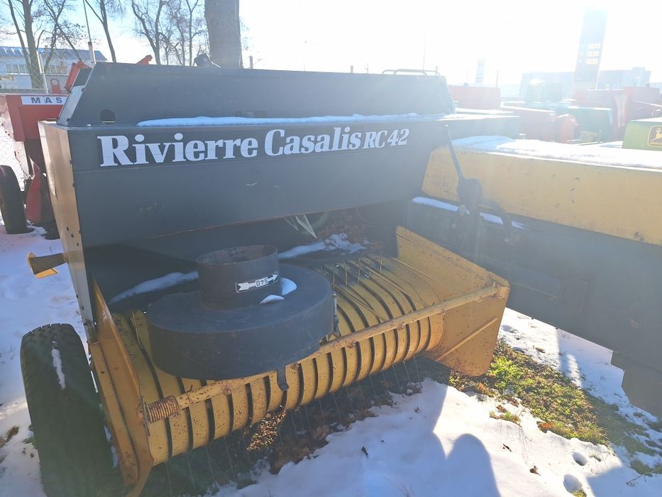 пресс подборщик/тюкопрес/
прес-підбирач Рівєра wartsila