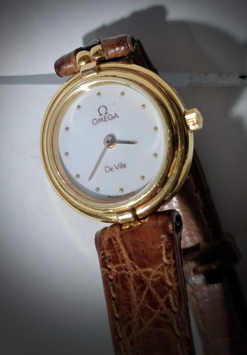 relogio Omega De Ville, senhora, ouro