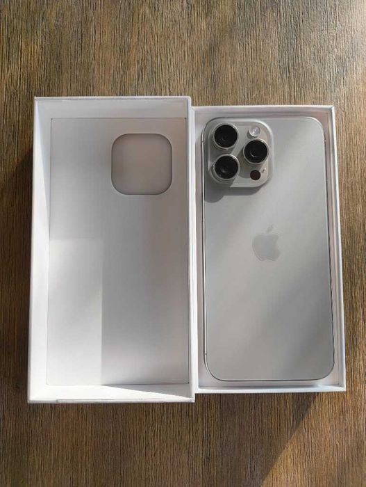 Telefon Apple iPhone 15 Pro Max 256GB Tytan Naturalny