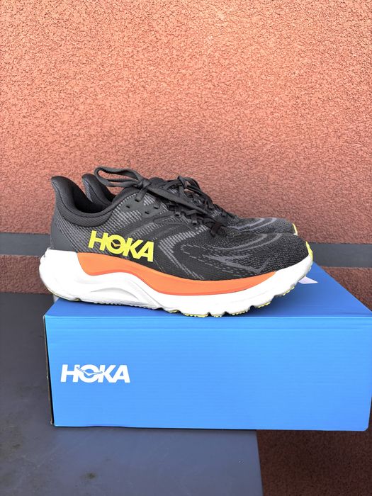 HOKA Arahi 8 45 1/3