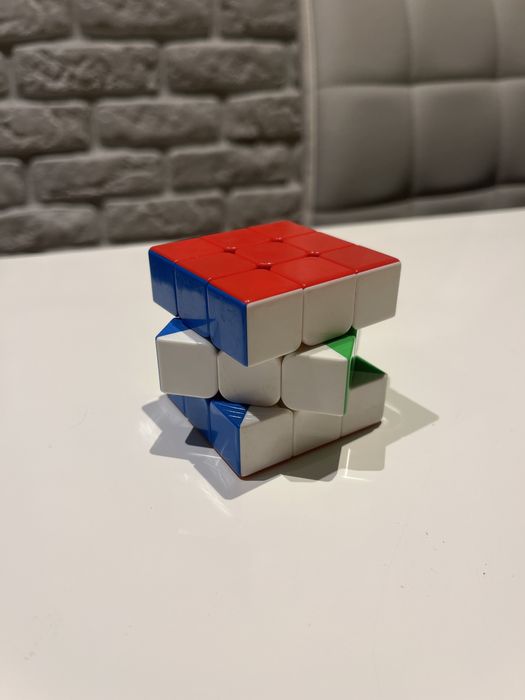 Kostka rubika stan bardzo dobry