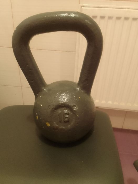 Продам Гирю 16кг