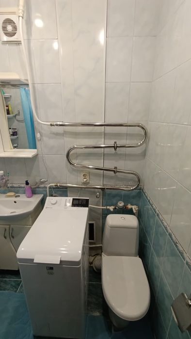 Продаю трёхкомнатнаю квартиру с гаражем в Славянске