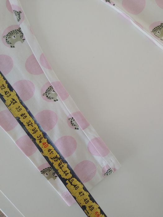 Nowe legginsy Reserved 104