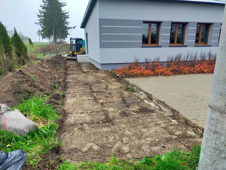 Usługi Minikoparką Miniładowarką glebogryzarka separacyjna odśnieżanie