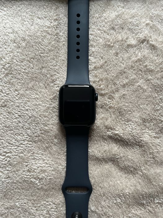 apple watch se2 40mm midnight