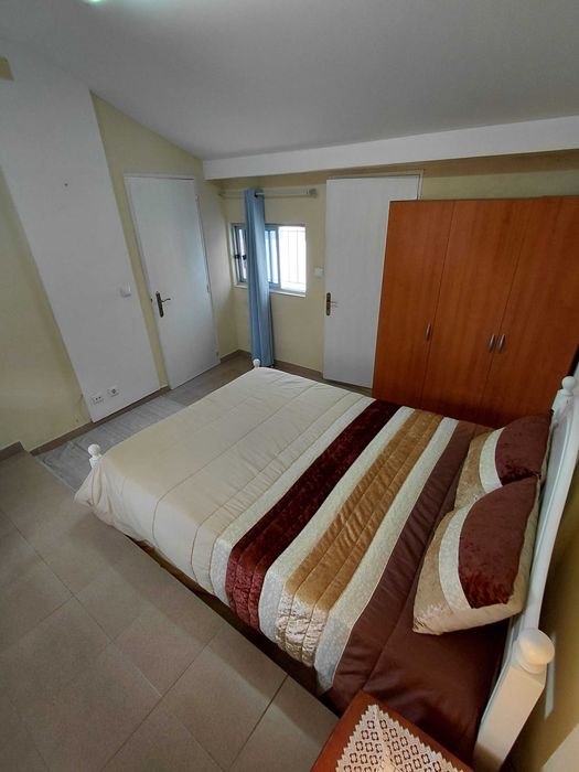 Sótão T1 Mobilado em Setúbal para Estudante