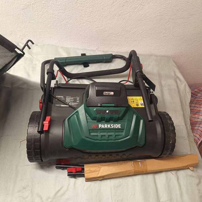 Nowa akumulatorowa kosiarka wrzecionowa Parkside PSMA 20-Li A1.