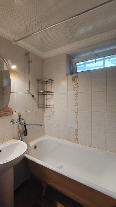 Продаж частини будинку в місті, Пастерівська-Мазепи