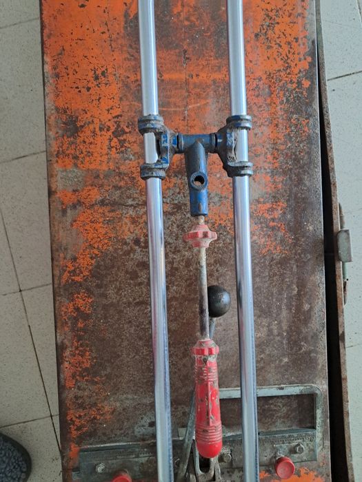 Máquina de cortar mosaicos e azulejos