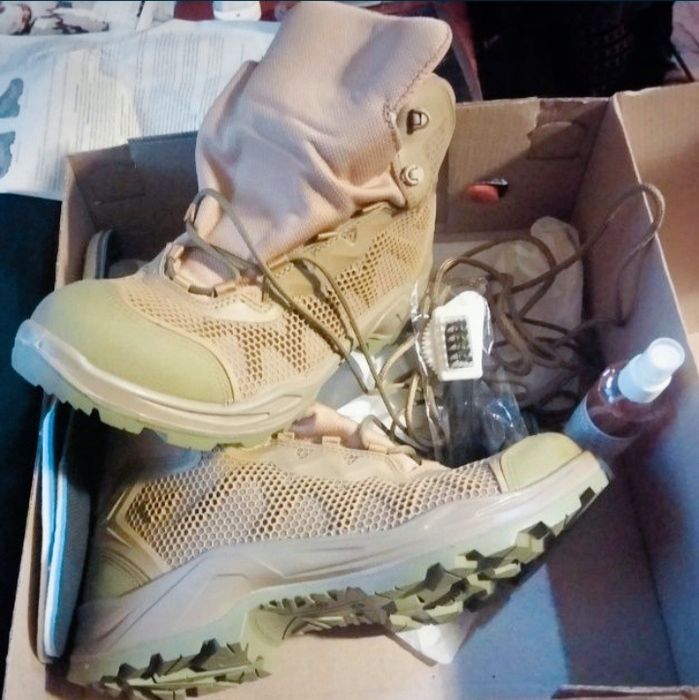 Берцы летние 42 р.