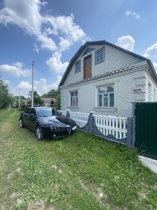 Продаж 4 кімнатного будинку у прекрасному місті