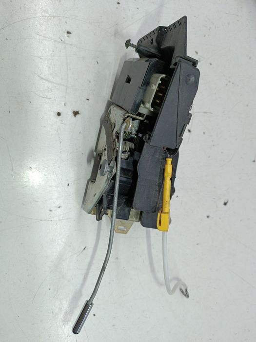 Fecho da Porta Frente Esquerdo - BMW 5 (E39) | 95 - 03