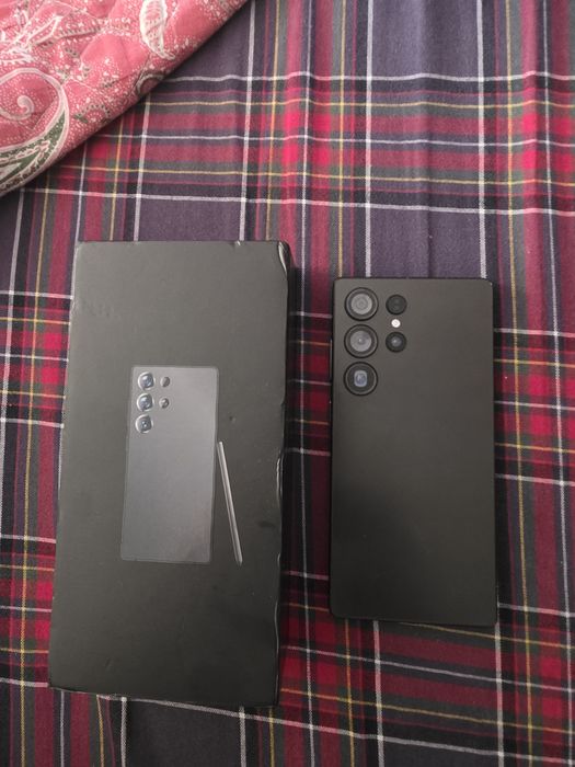 Telemóvel 512G novo