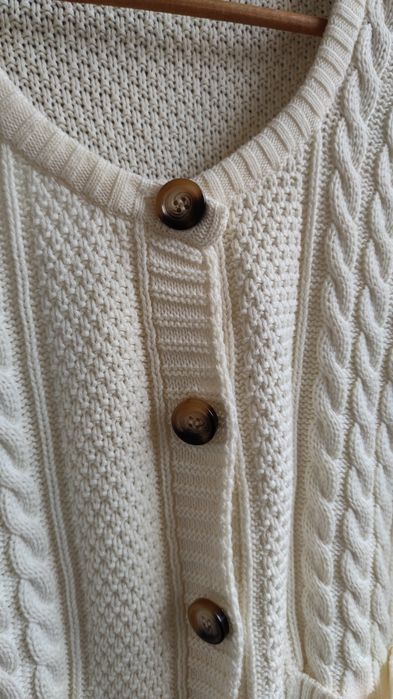 Zapinany sweter, kardigan