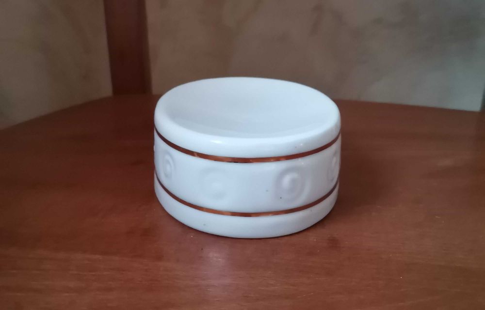 Ceramiczna mydelniczka