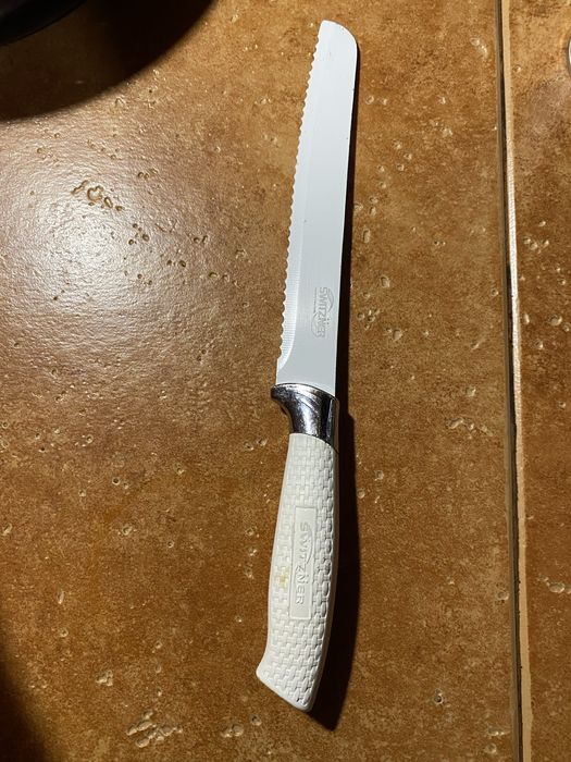 Nóż do pieczywa Switzner