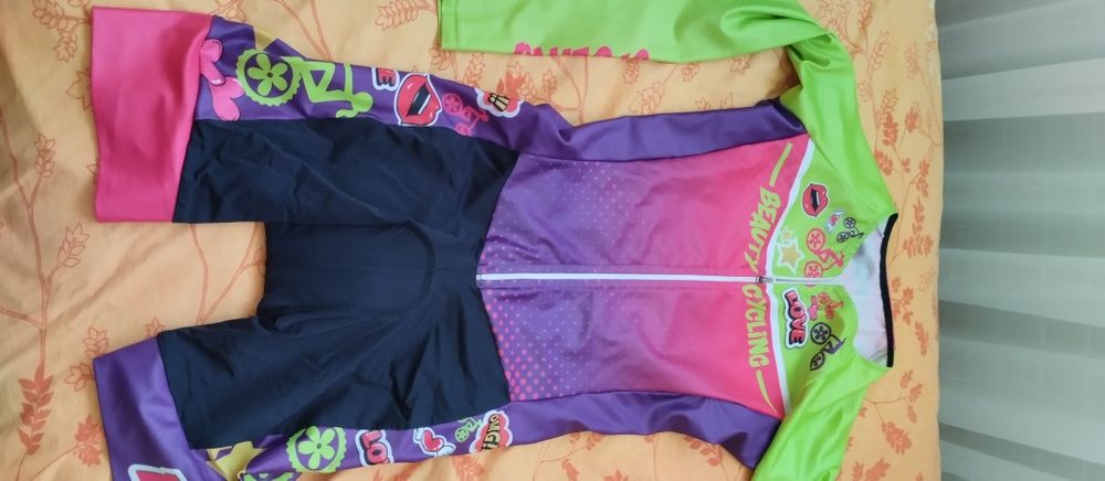 Roupa de ciclismo de mulher