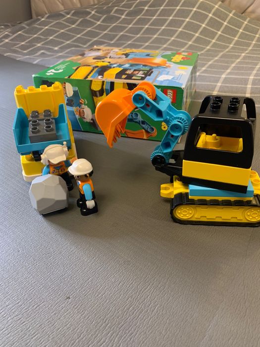 Іграшка Lego Duplo вантажівка та екскаватор