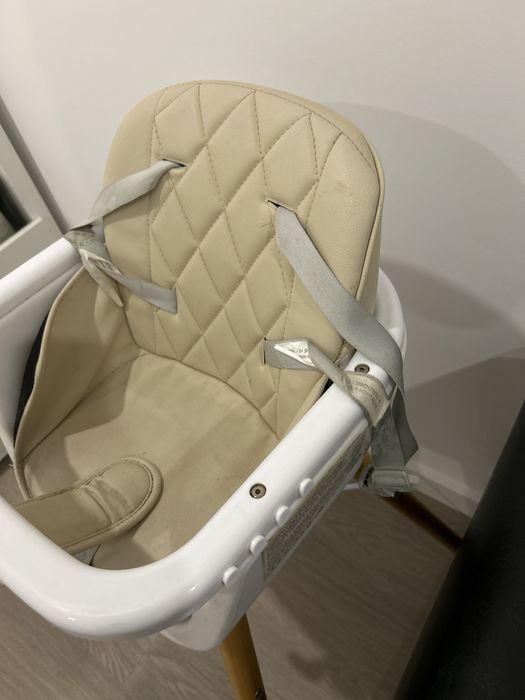 Cadeira criança …. bom estado