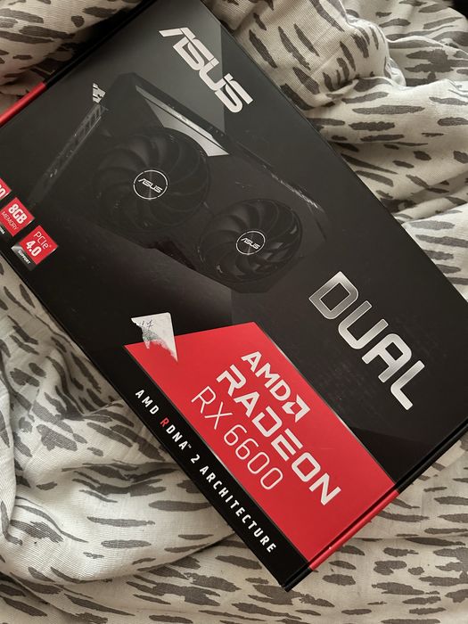 Відеокарта ASUS Dual Radeon RX 6600 8GB GDDR6