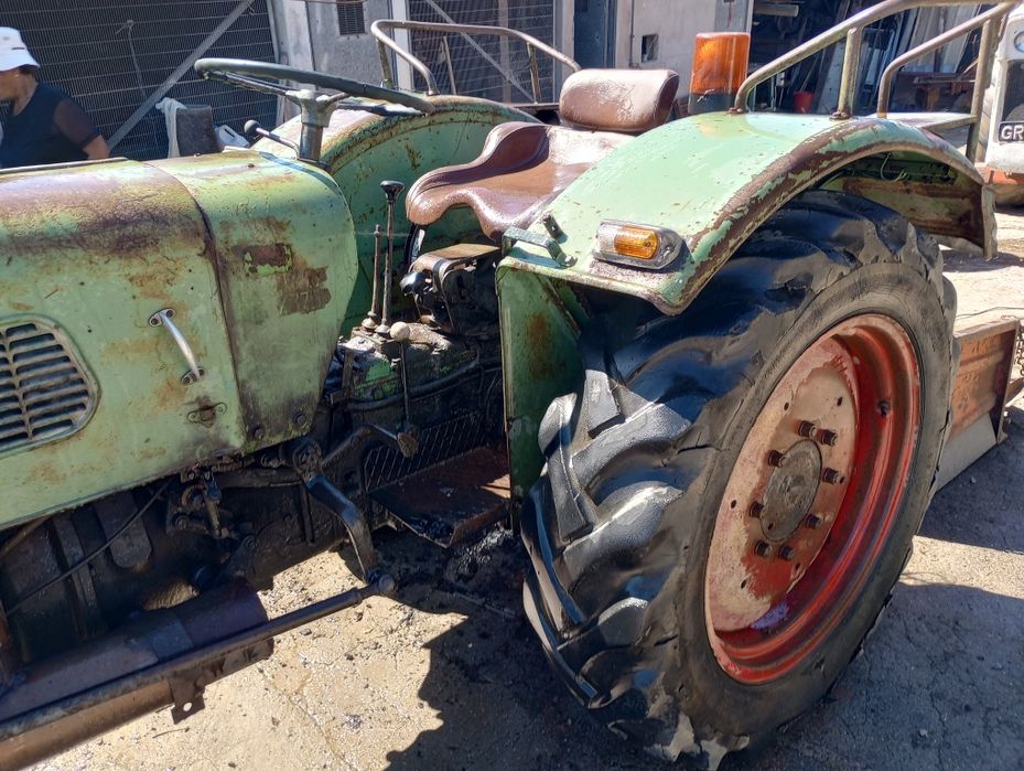 Fendt Farmer 2 de 1967 + caixa de carga Herculano