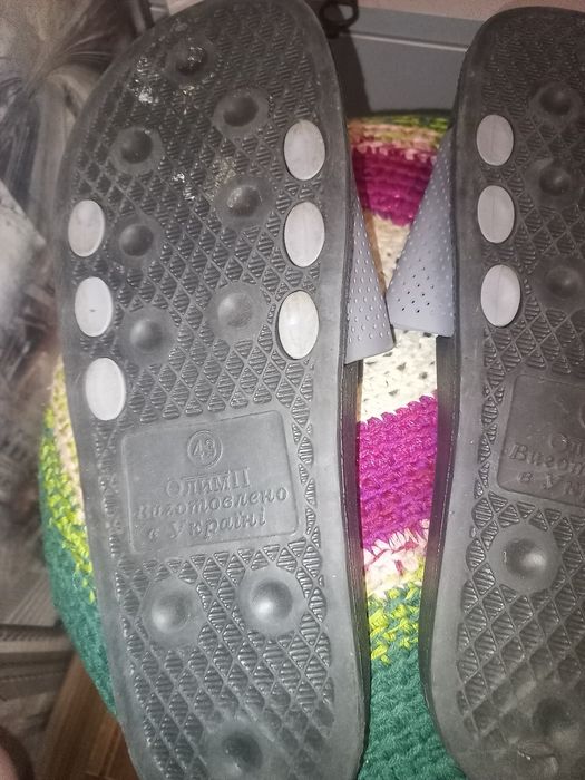 Шлепанцы пляжные